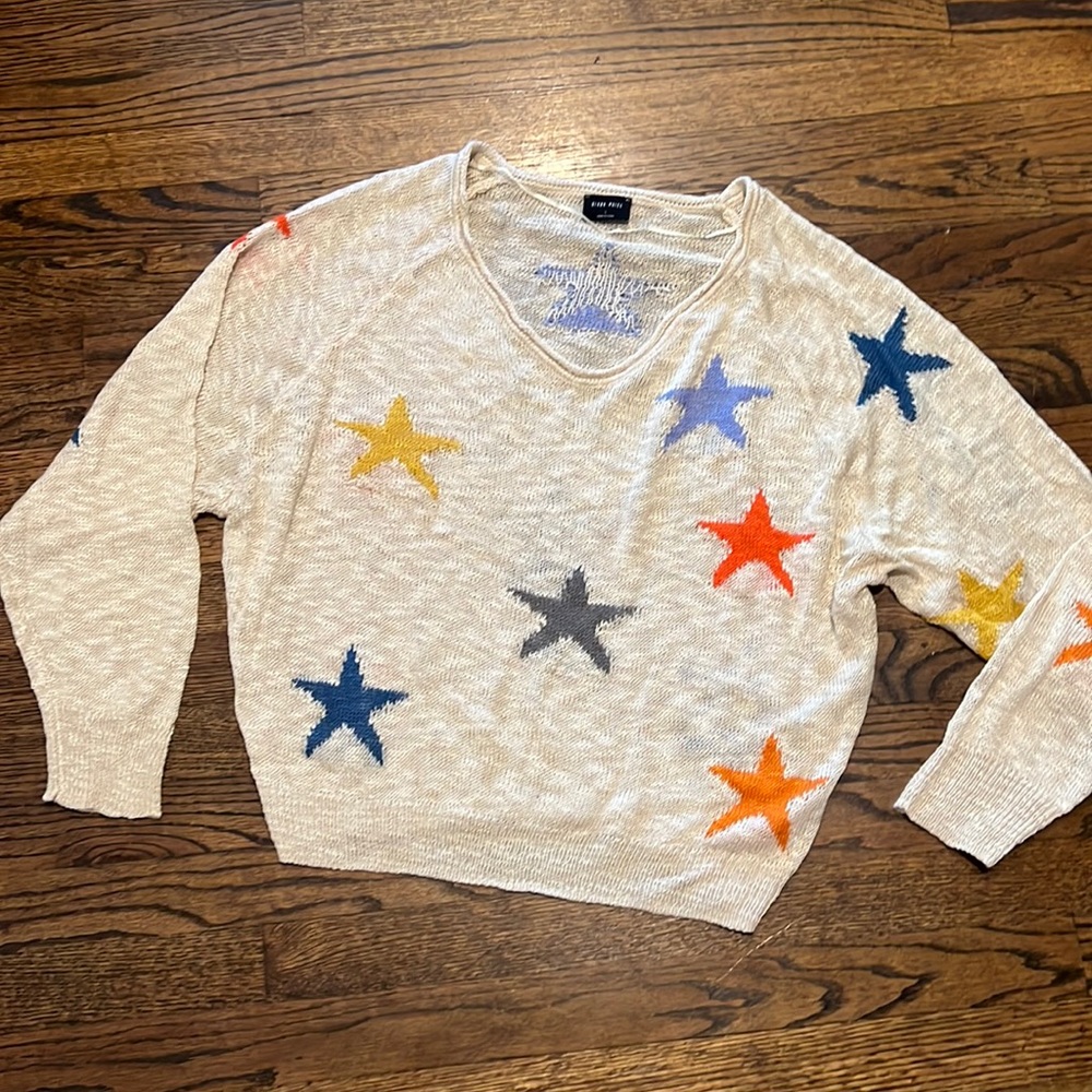 Lightweight Sweater with Stars